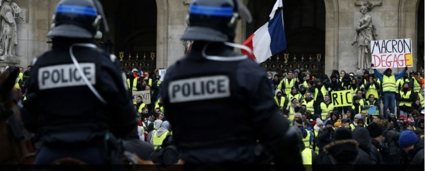 Gilets Jaunes Photo de FR3 avant la censure